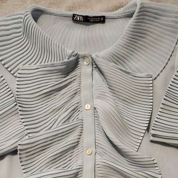 Frilly Blue Blouse - Picture 5 of 9